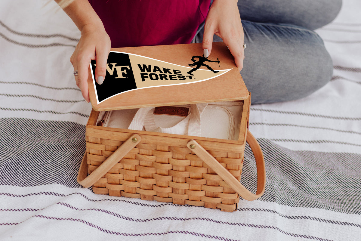 Wake Forest Demon Deacons Poppy Personal Picnic Basket