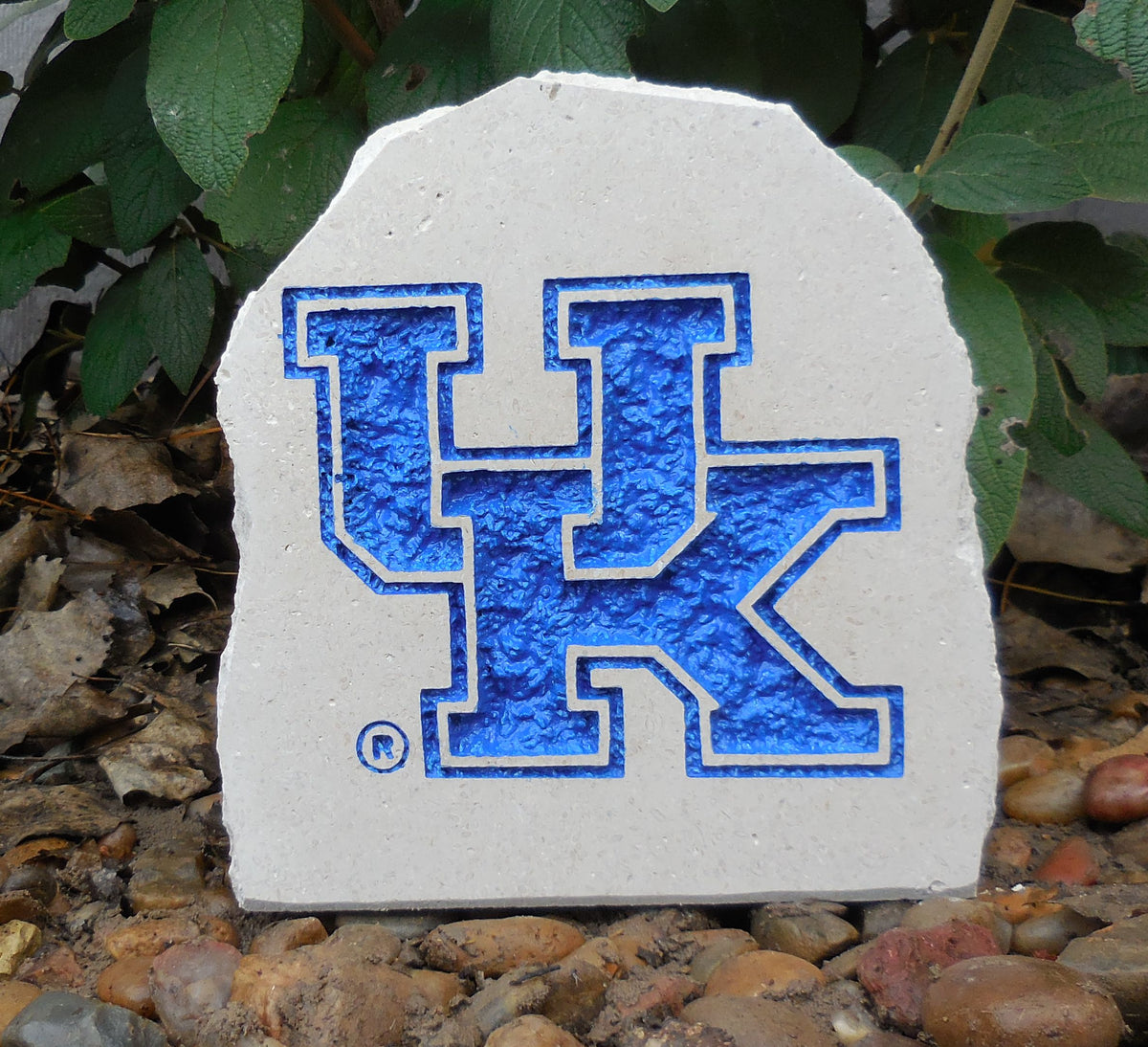 Show your love for the Kentucky WIldcats when you add this Engraved Limestone Decorative Stone to your collection.