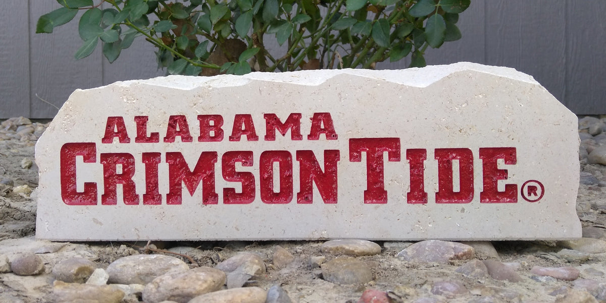 Show your Alabama Crimson Tide pride at your home or office with this decorative stone.
