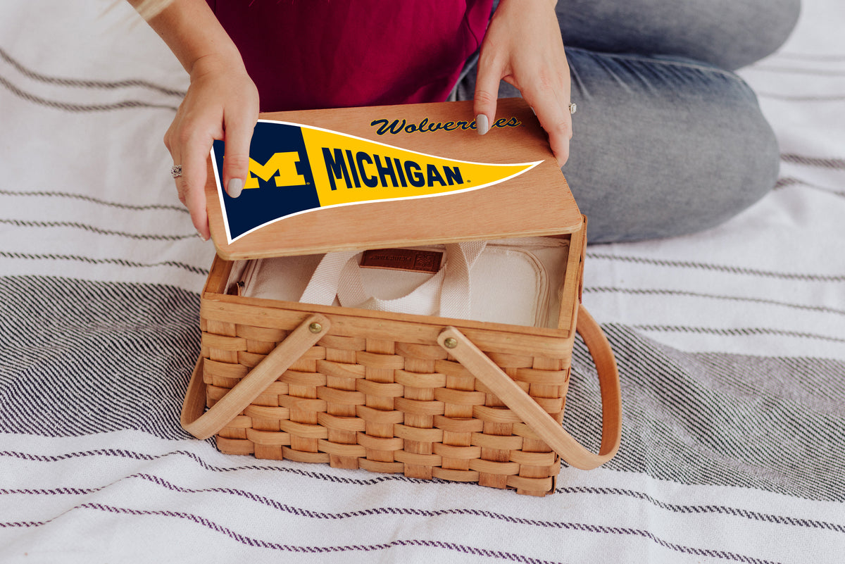 Michigan Wolverines Poppy Personal Picnic Basket